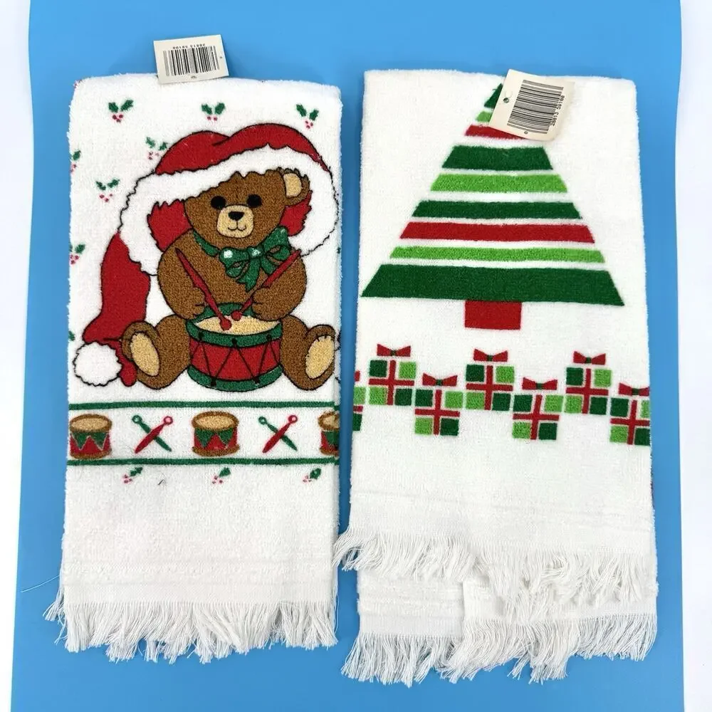 Set of 2 Vintage Hand Towels by Cannon Christmas Time 100% cotton made In USA